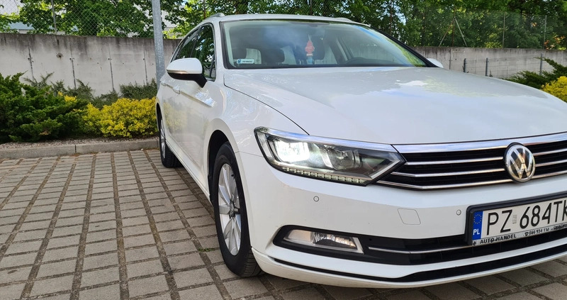 Volkswagen Passat cena 46950 przebieg: 278000, rok produkcji 2016 z Kostrzyn małe 667